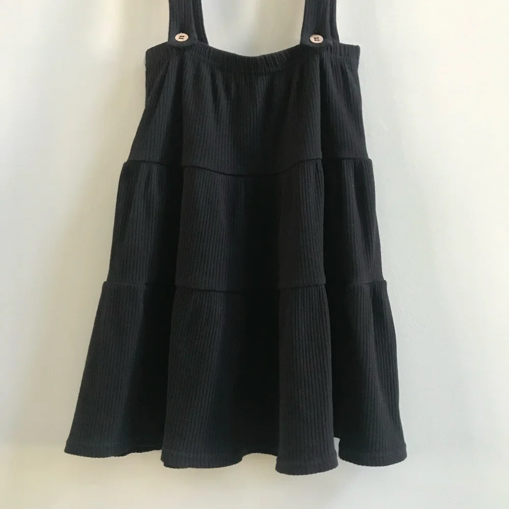 Lil Legs Black Suspender Skirt, Size 7Y.